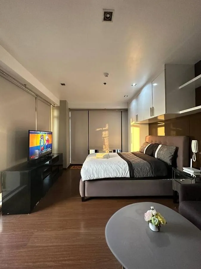 Homestyle Rare Find Corner Studio With 2 Balconies In The Gramercy Residences Manila Apartment