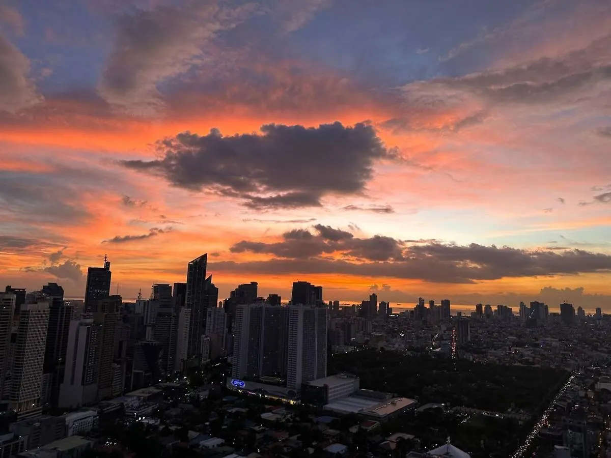 Apartment Homestyle Rare Find Corner Studio With 2 Balconies In The Gramercy Residences Manila